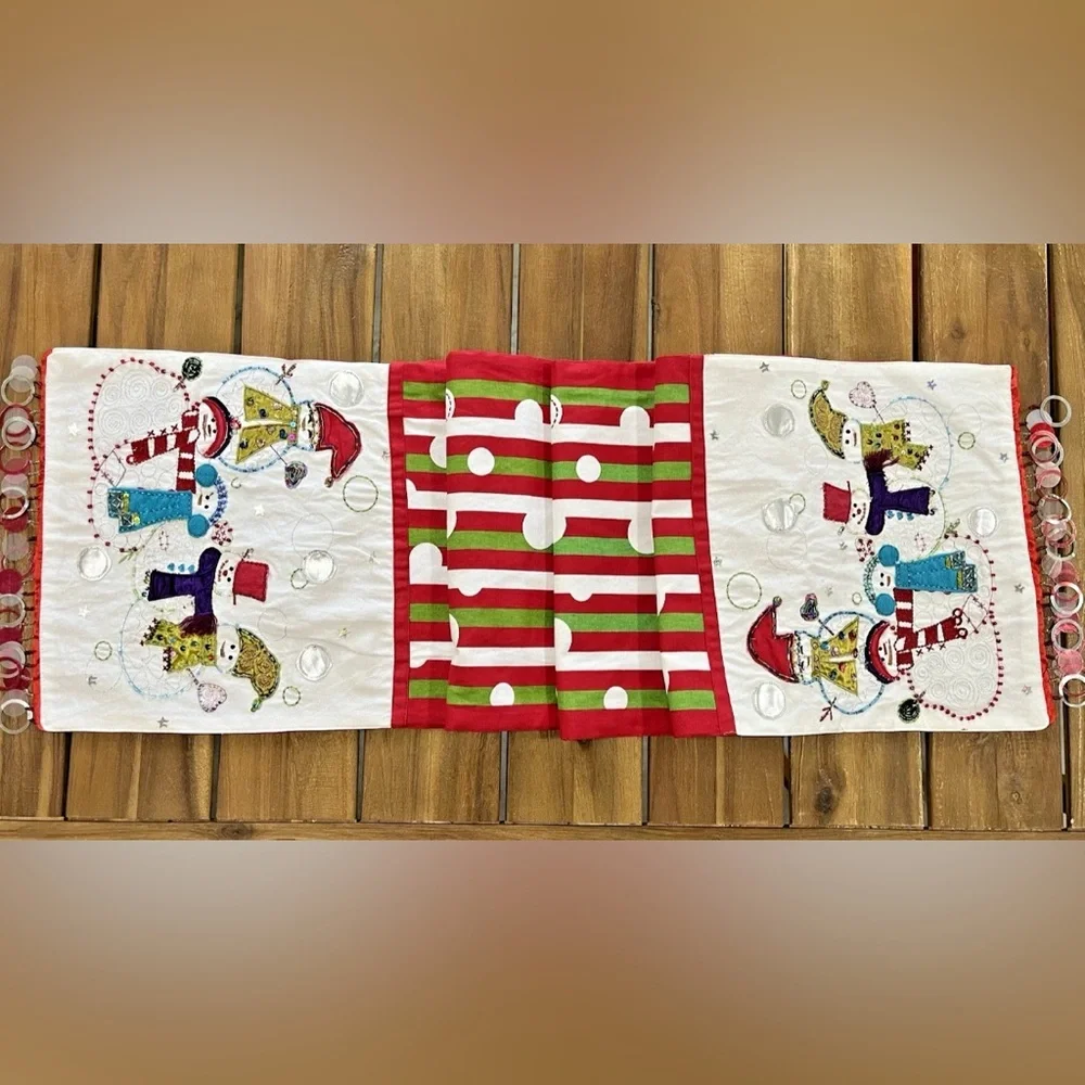 Pier 1 Imports Christmas Table Runner Snowman Whimsy Embellished Beaded 14”X72”